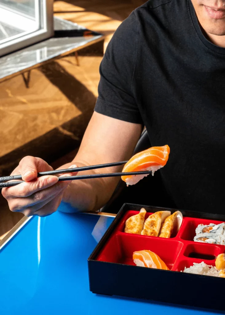 Golden-reseau-shooting-Le Patio Sushi 15
